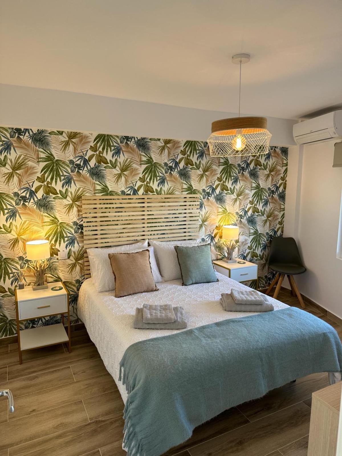 Platja de Larenal Waterfront 3 Bed Apartment, 90M From The Beach מראה חיצוני תמונה