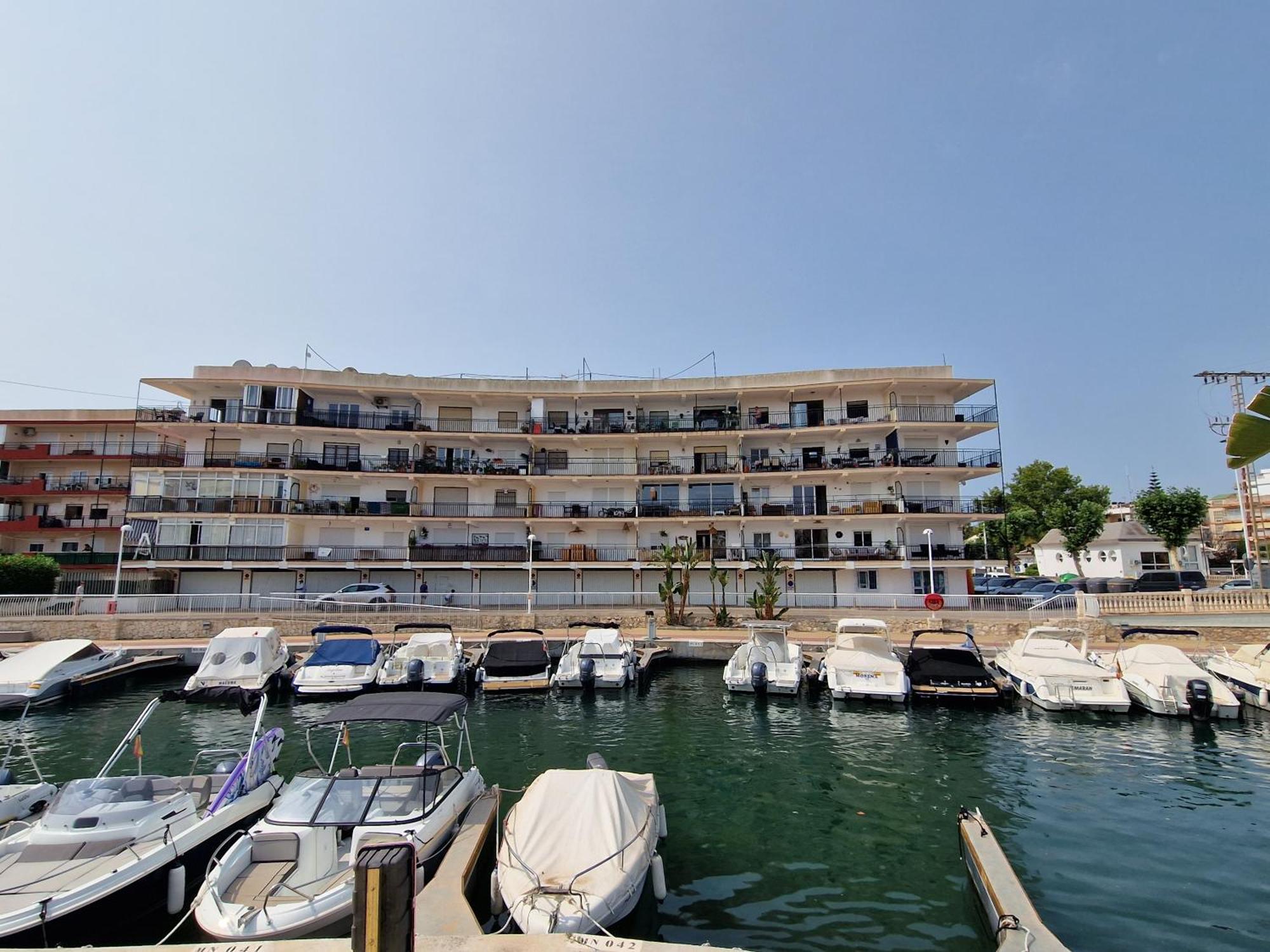 Platja de Larenal Waterfront 3 Bed Apartment, 90M From The Beach מראה חיצוני תמונה