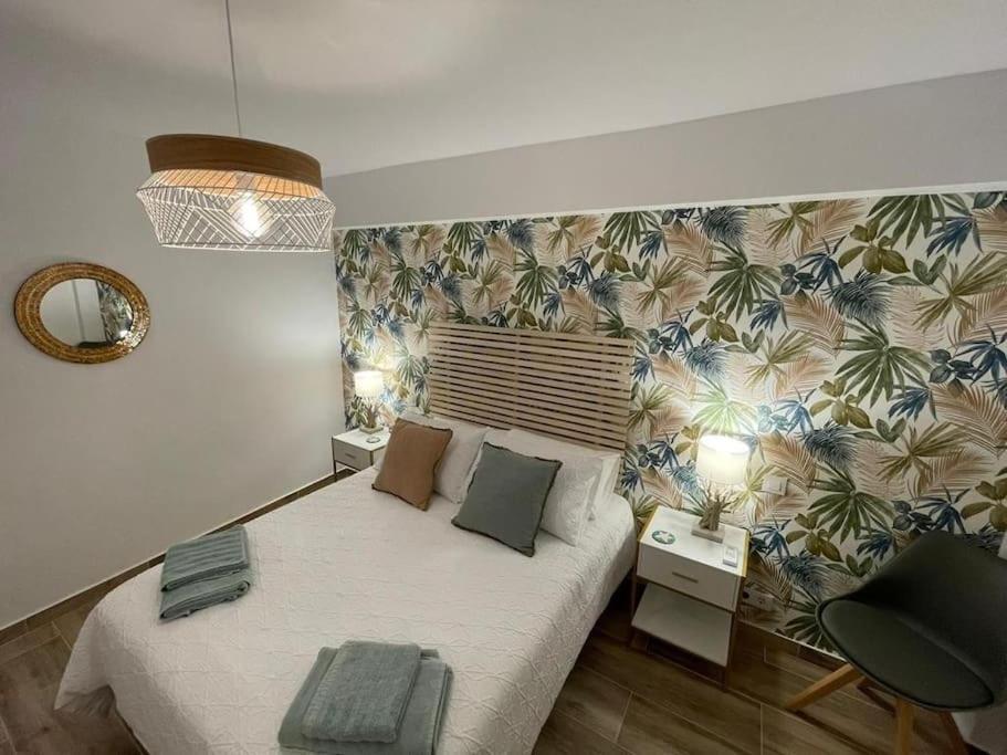 Platja de Larenal Waterfront 3 Bed Apartment, 90M From The Beach מראה חיצוני תמונה