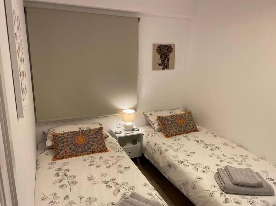 Platja de Larenal Waterfront 3 Bed Apartment, 90M From The Beach מראה חיצוני תמונה